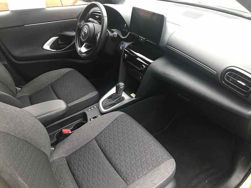 Toyota Yaris Cross Hybrid 1.5 VVT-i Team Deutschland