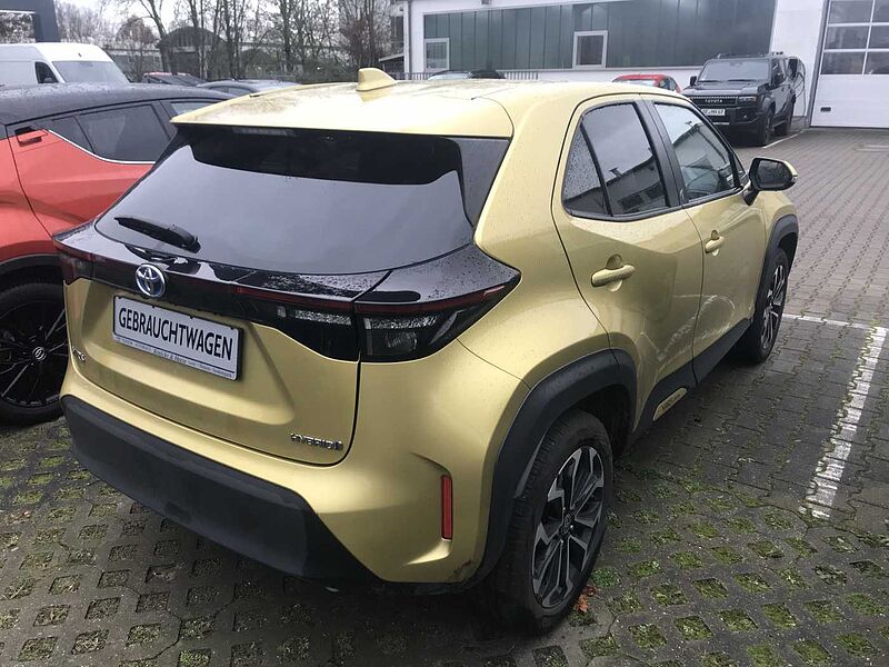 Toyota Yaris Cross Hybrid 1.5 VVT-i Team Deutschland