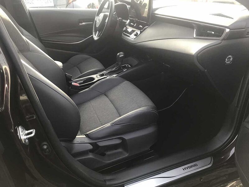 Toyota Corolla Hybrid 1.8 Hybrid Team Deutschland