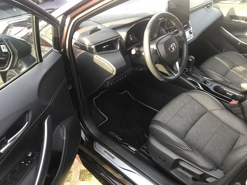 Toyota Corolla Hybrid 1.8 Hybrid Team Deutschland