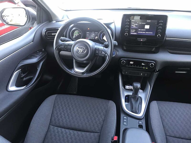 Toyota Yaris Hybrid 5-Türer 1.5 VVT-i Team Deutschland